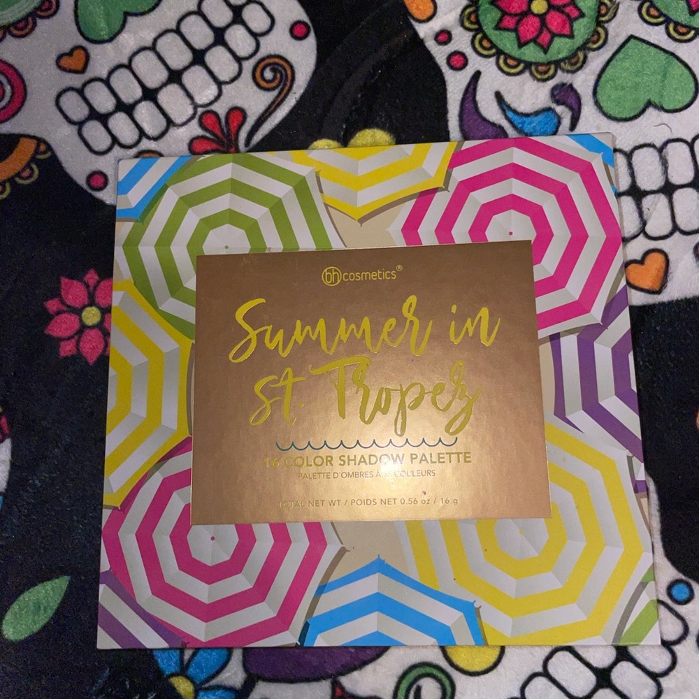 Bh cosmetics eyeshadow palette